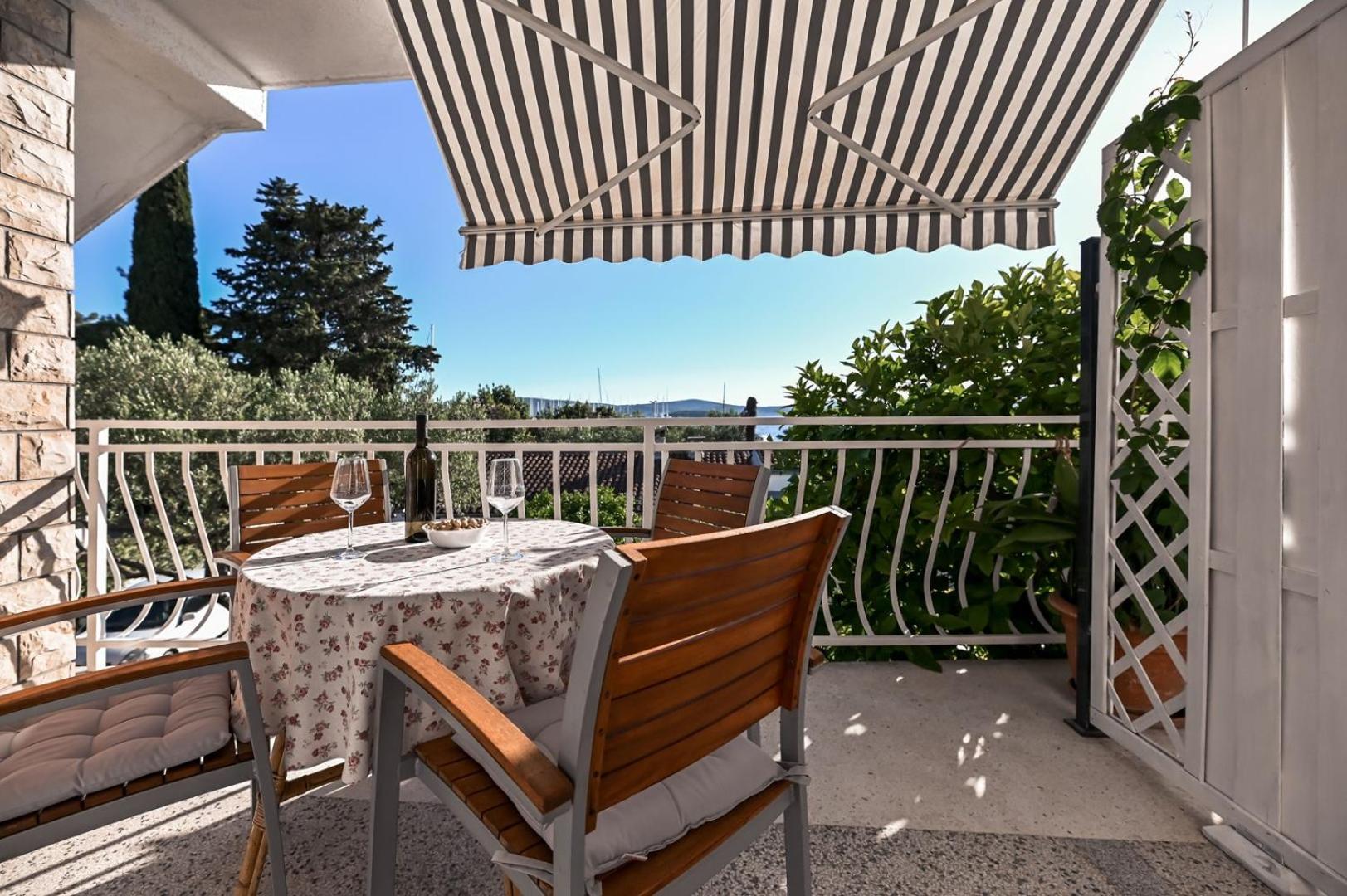 Apartment Rajna Biograd Na Moru Exterior foto